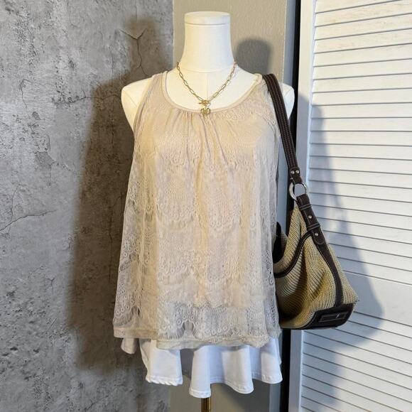Cream ruffle tank top - Picture 1 of 7